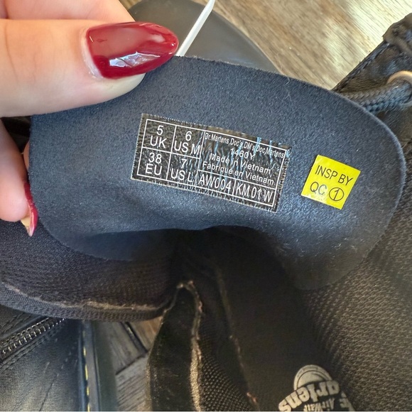 Dr marten black boots - Picture 5 of 6